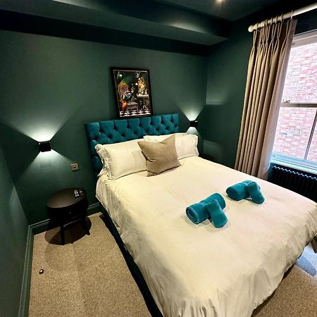 Romeo'S Arch High End Luxury In Centre Of Stratford With Parking Apartment ภายนอก รูปภาพ