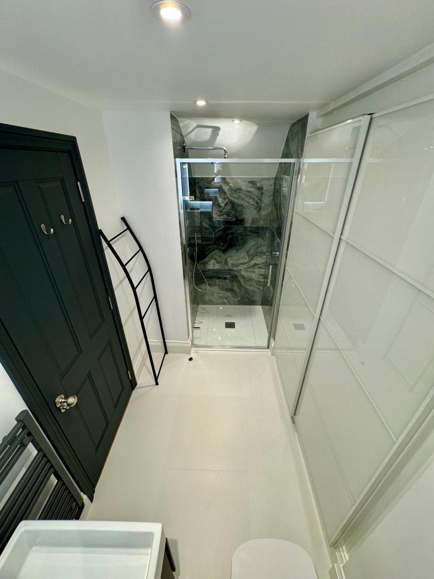 Romeo'S Arch High End Luxury In Centre Of Stratford With Parking Apartment ภายนอก รูปภาพ