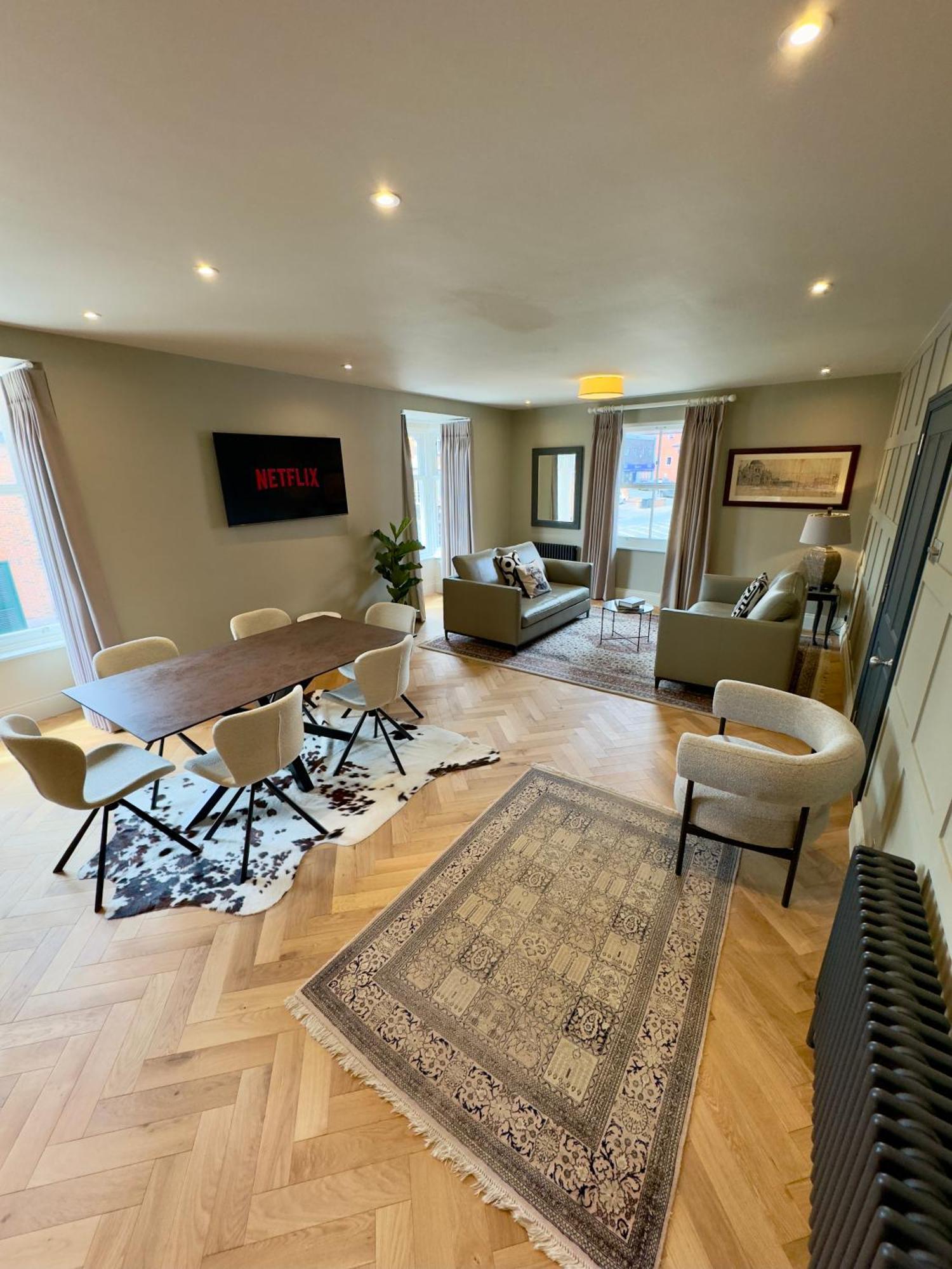 Romeo'S Arch High End Luxury In Centre Of Stratford With Parking Apartment ภายนอก รูปภาพ