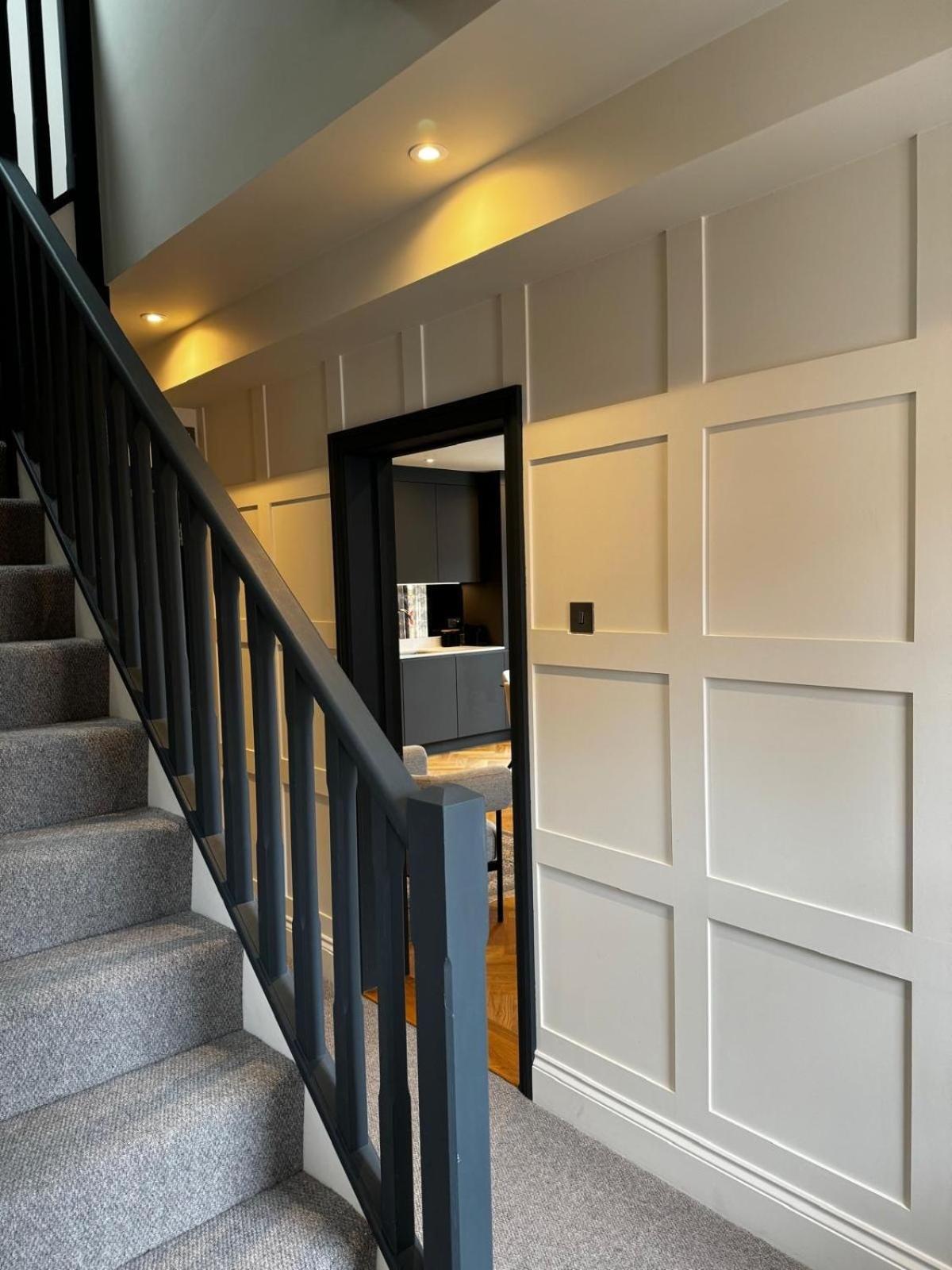 Romeo'S Arch High End Luxury In Centre Of Stratford With Parking Apartment ภายนอก รูปภาพ